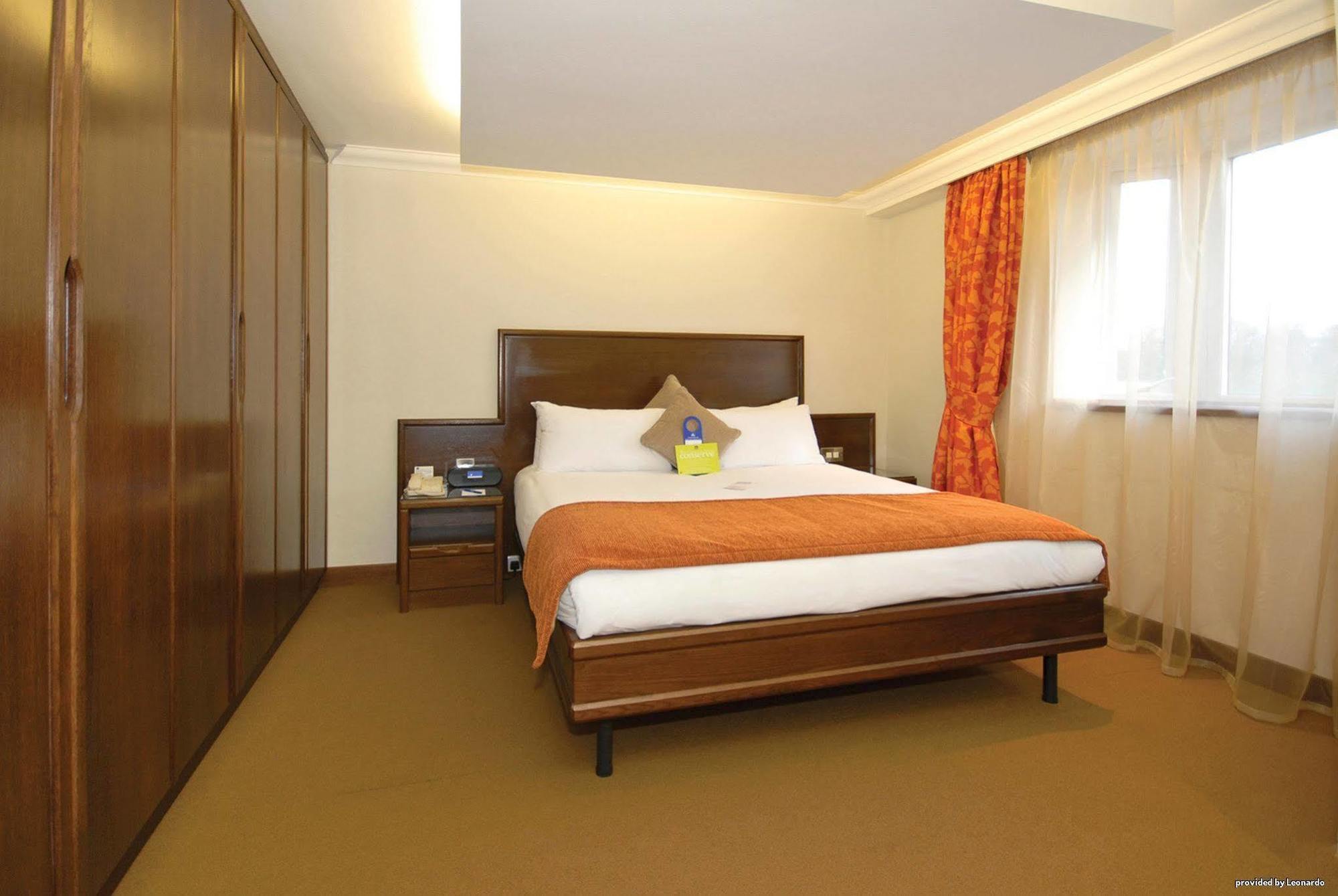 Donnington Manor Hotel Sevenoaks Δωμάτιο φωτογραφία
